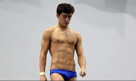 tyler-downs-diving