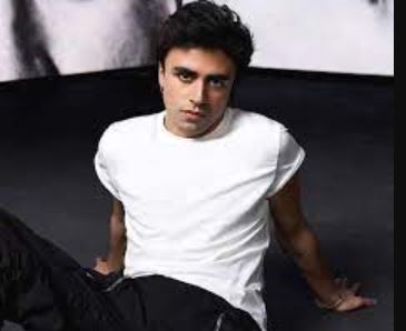 itzan-escamilla