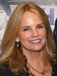 Jennifer Runyon at the Chiller Theatre Expo 2017.jpg