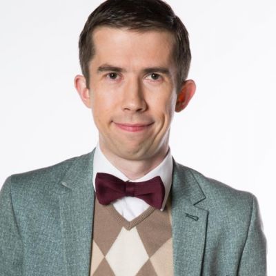 Is He Gay? Is He Married To Eleanor Schultz?
