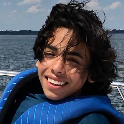 Mateo Bravery Bratt- Wiki, Age, Height, Girlfriend, Net Worth