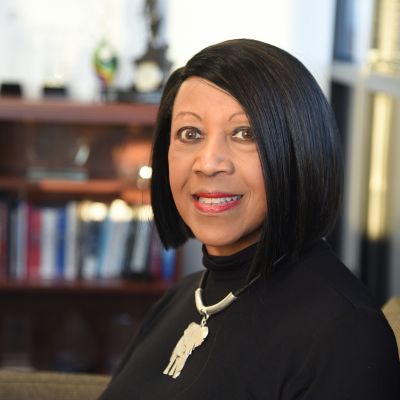 Who Was She Married To? Relationship & Cause Of Death