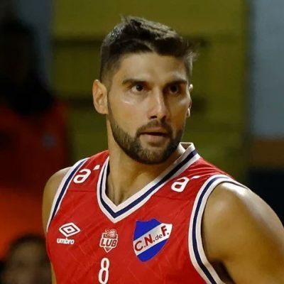 How Old Is He? Basketball Player Wiki & Family Details
