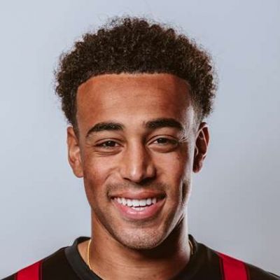 Is He Christian? Family Details