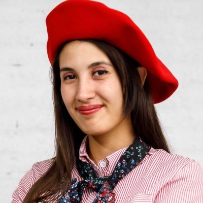 Is She Dating Anyone? Explore Her Age & Family