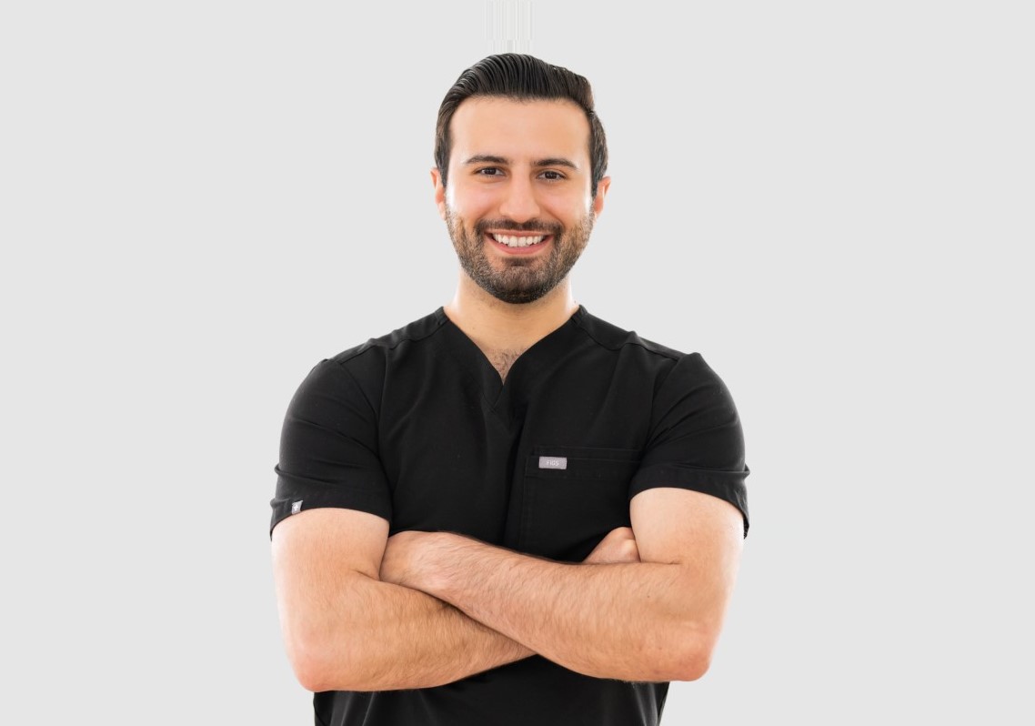 Dr. Chris Tomassian Wikipedia, Biography, Age, Family, Height, Net