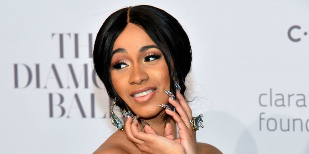 Pregnant, Net Worth, Sister Hennessy Carolina