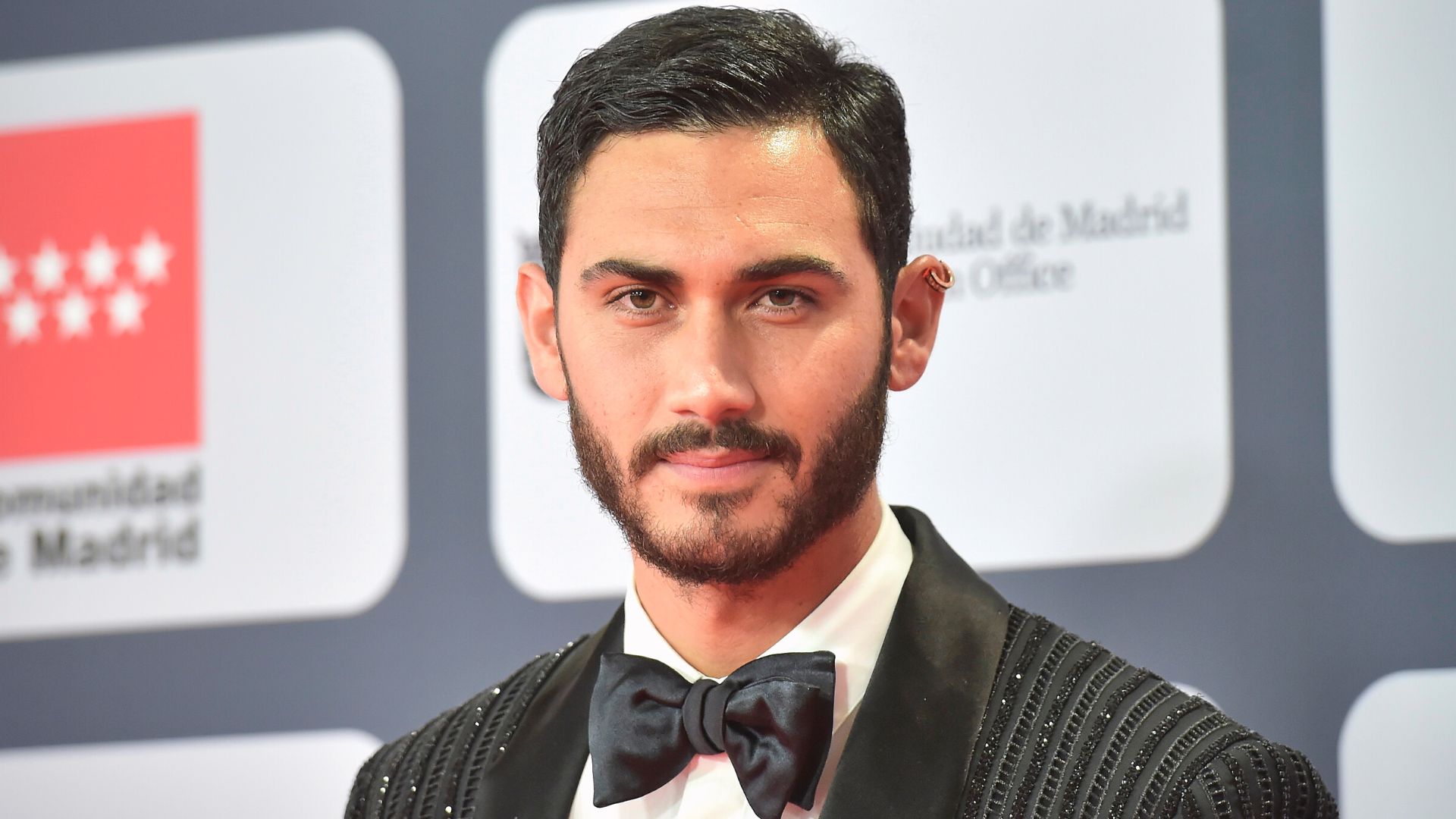 The Life and Career of Alejandro Speitzer: Age, Brother, Height, GF
