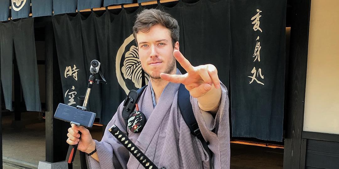 JakenbakeLIVE's Wiki Biography, age, height, girlfriend, wealth