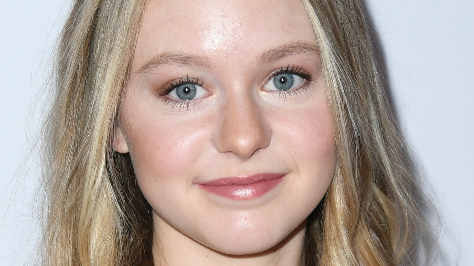 What movies has Isabella Crovetti been in? Her Age, Height, Dating