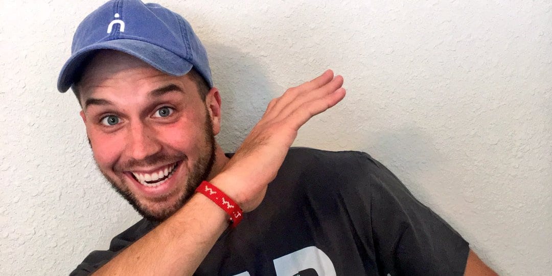 Age, Birthday, Net Worth, Girlfriend, Nationality