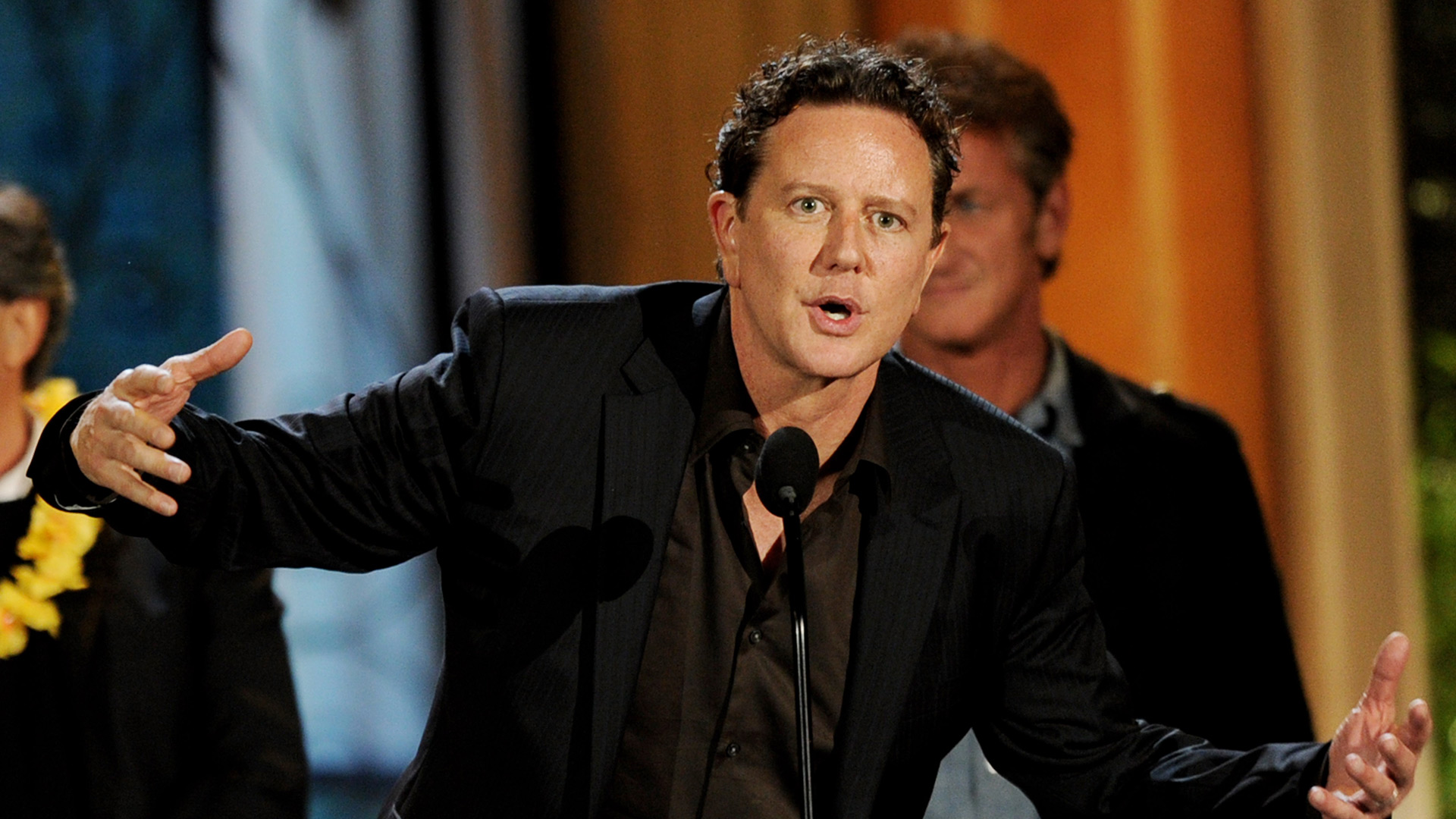 What happened to Judge Reinhold? His Age, Height, Net Worth