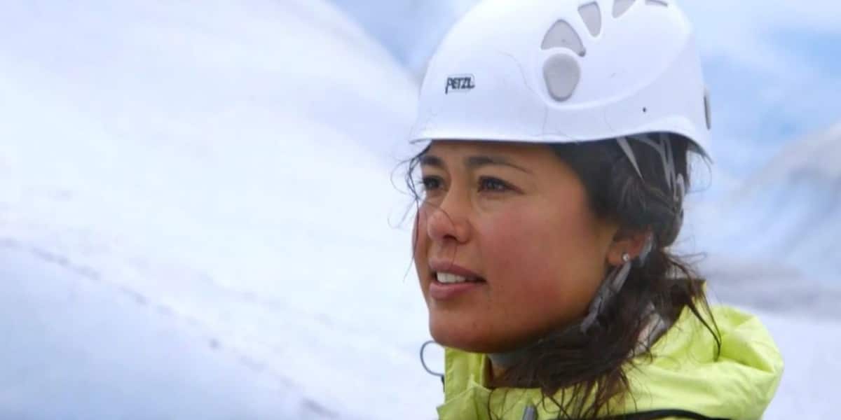 Ariel Tweto's Wiki, age, net worth, plane crash. Is she married?