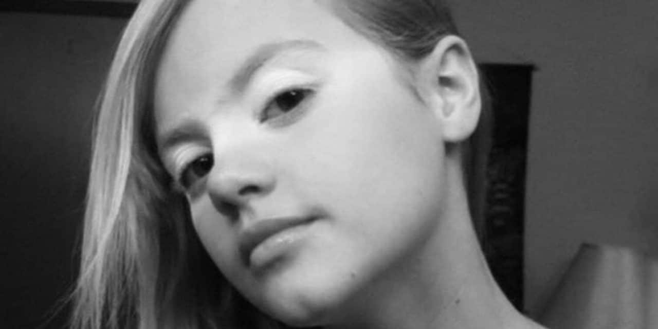 Sixteen Jones wiki biography. Who's Yolandi Visser's daughter?