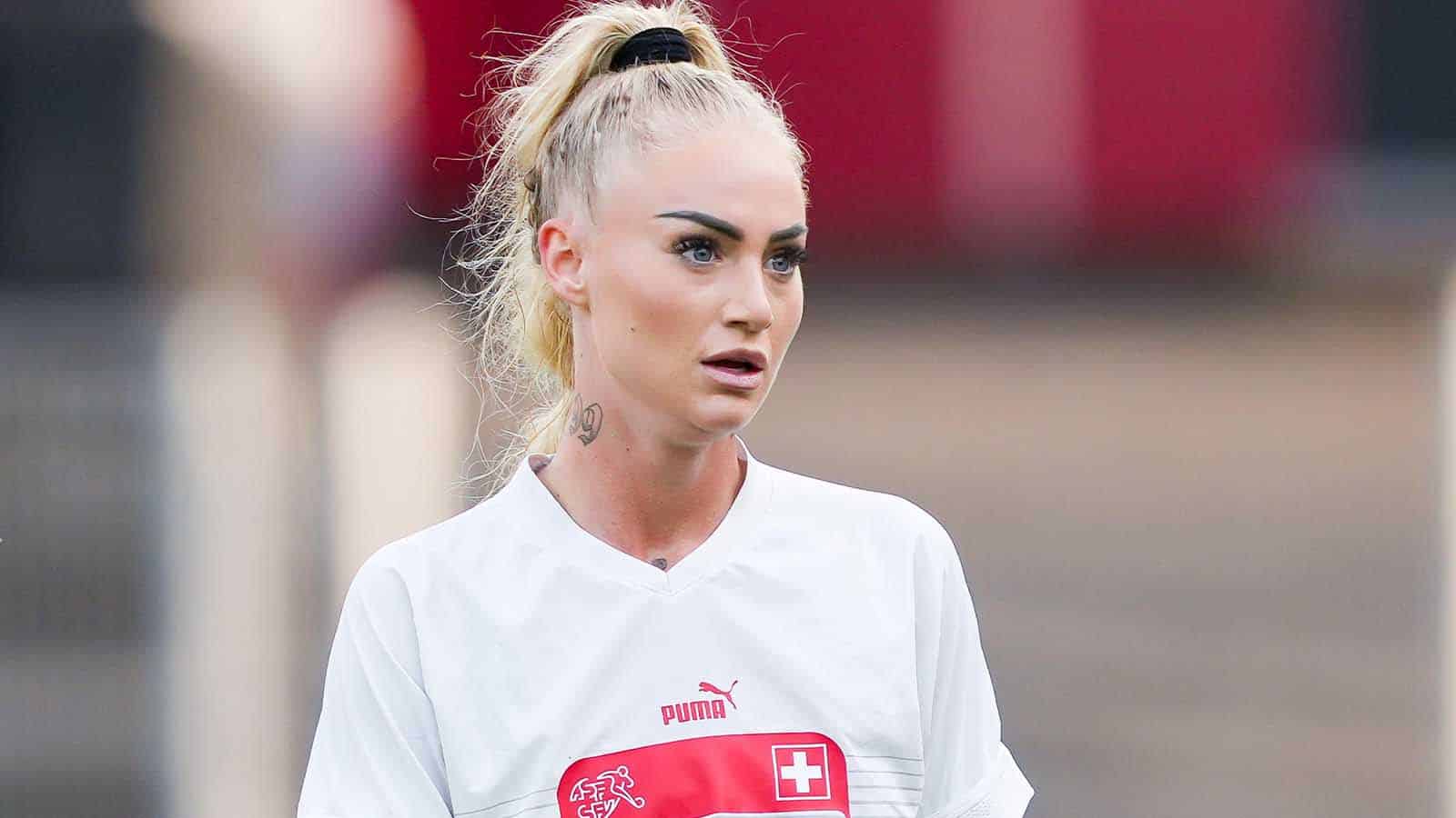 Meet Swiss Football Beauty Alisha Lehmann: Age, Boyfriend, Wiki