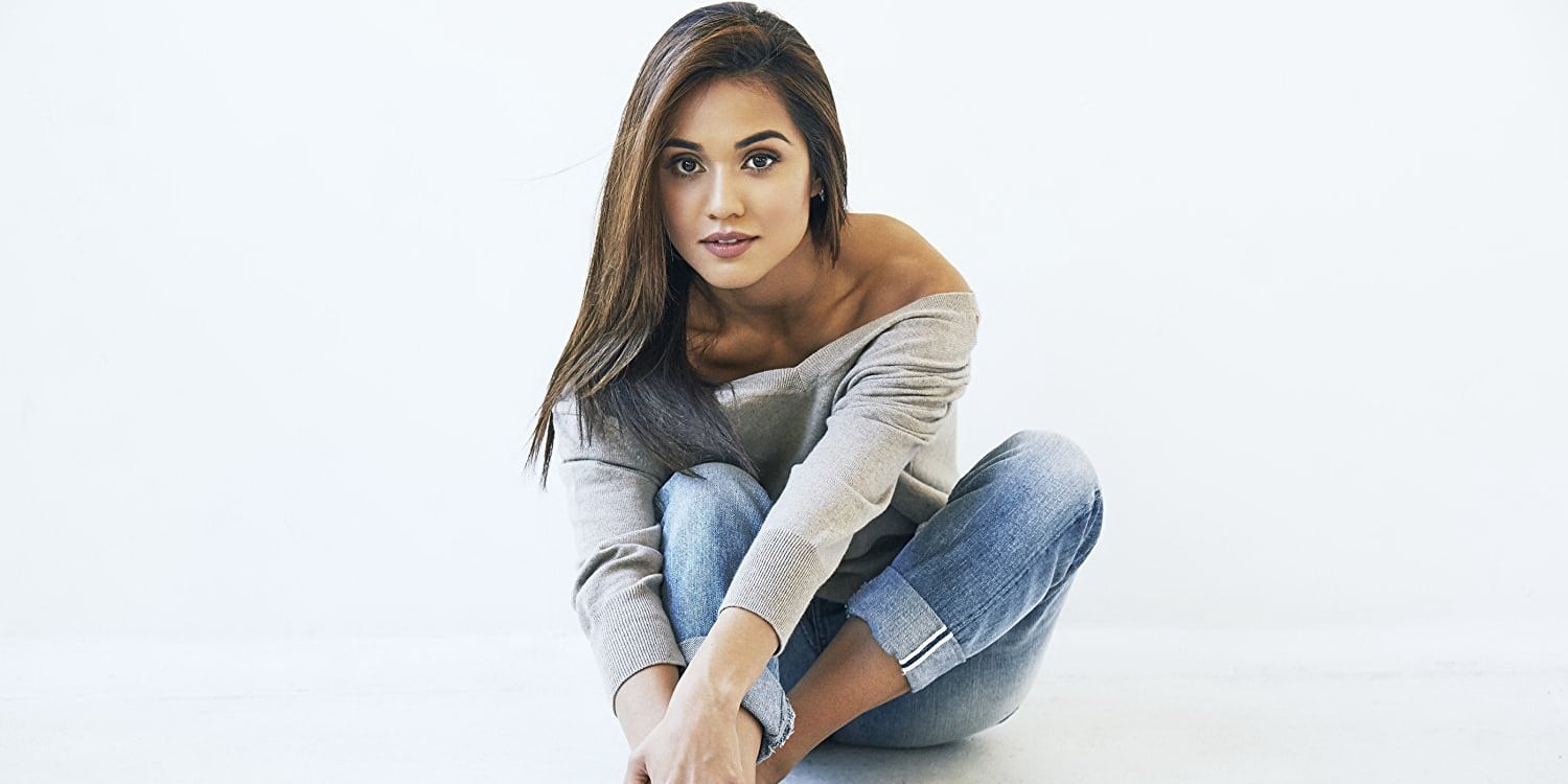 Who is Summer Bishil from The Magicians? Bio: Wedding, Net Worth, Wiki