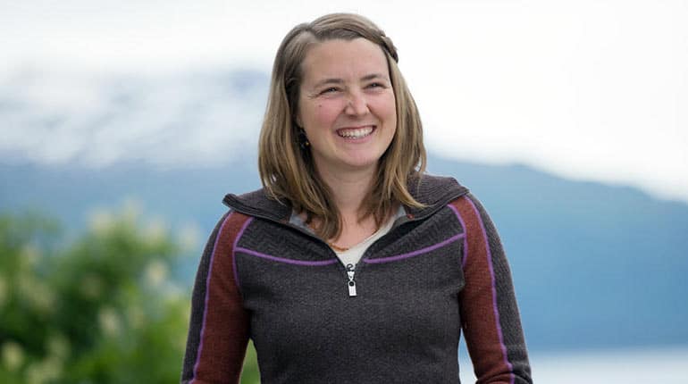 Who is writer Eve Kilcher from "Alaska: The Last Frontier"? Wiki: Age, Bio