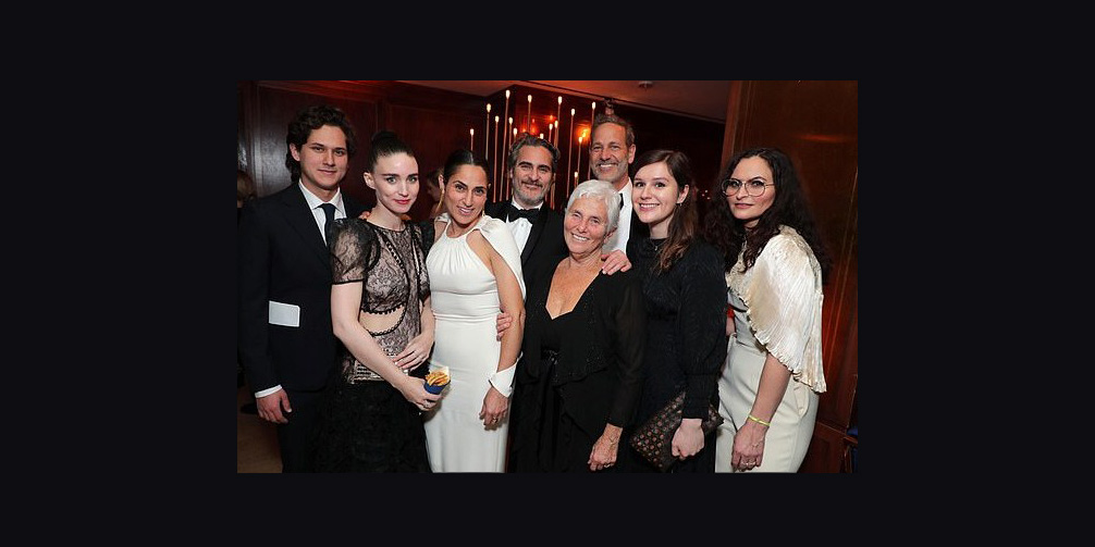 Who is Joaquin Phoenix's sister Jodean Bottom? Siblings, Wealth