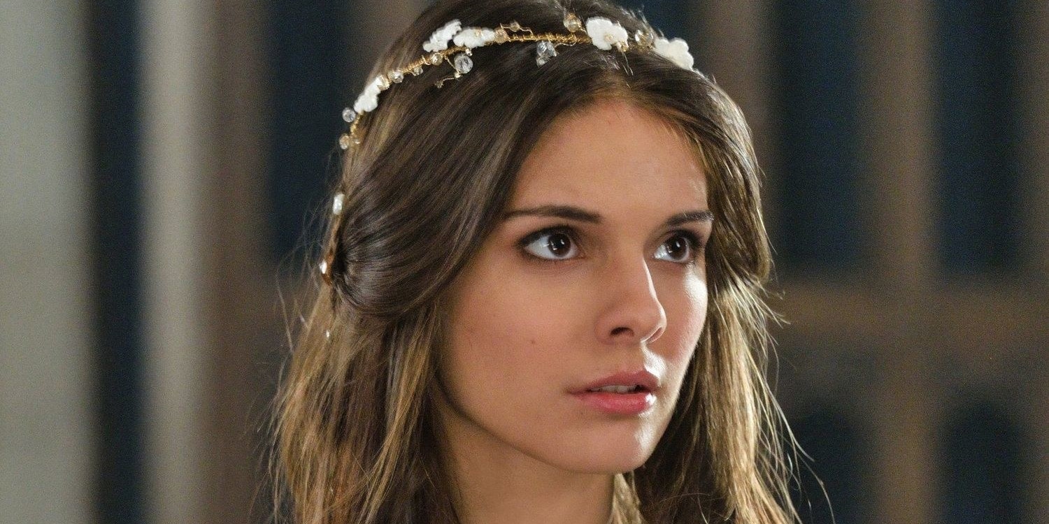 Caitlin Stasey Wiki Bio, age, height, husband Lucas Neff, family, net worth