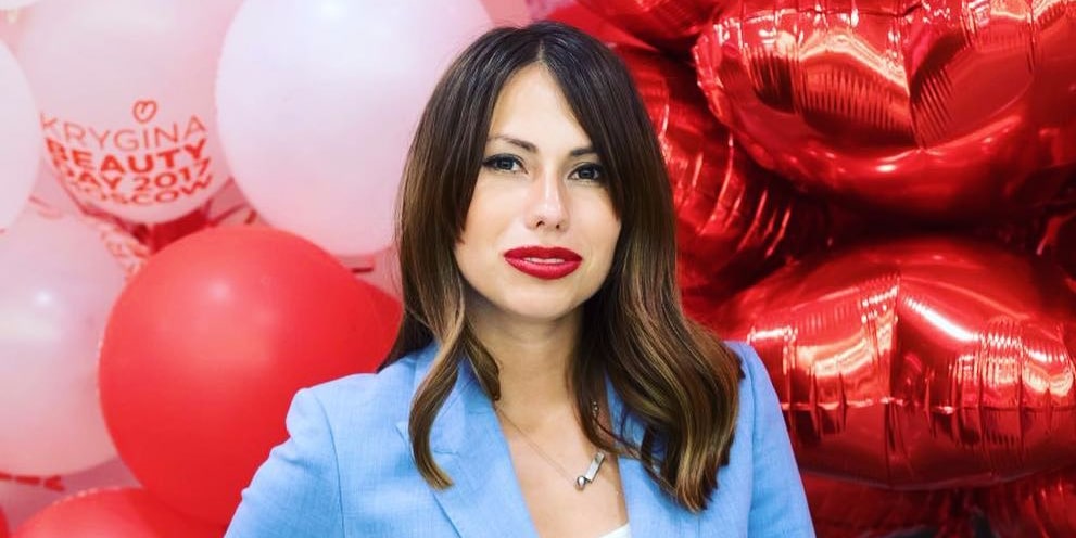 Who is Maria Komandnaya? Wiki Biography, age, height, nose job, salary