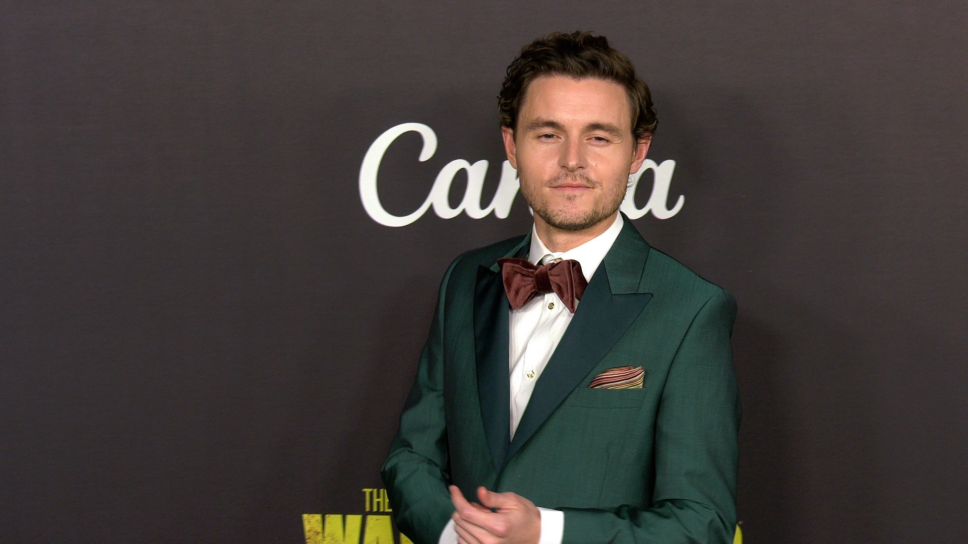 How old was Callan McAuliffe in Flipped? His Height, Girlfriend