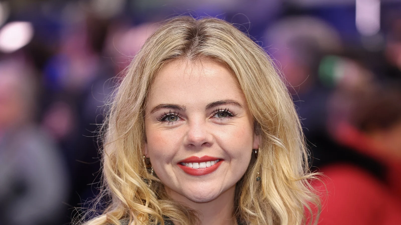 Where is Saoirse-Monica Jackson from? Age, Height, Boyfriend