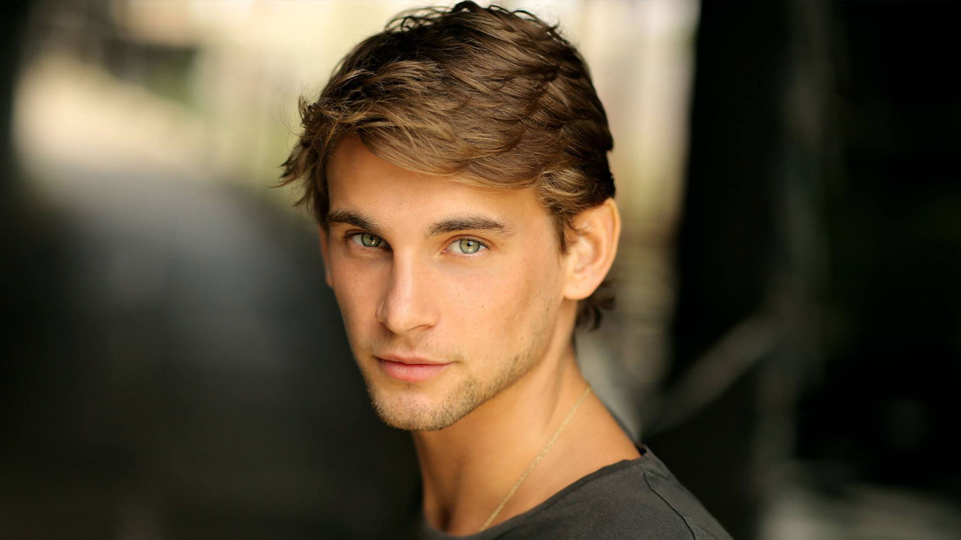 What has Freddie Thorp been in? His Age, Height, Parents, Career