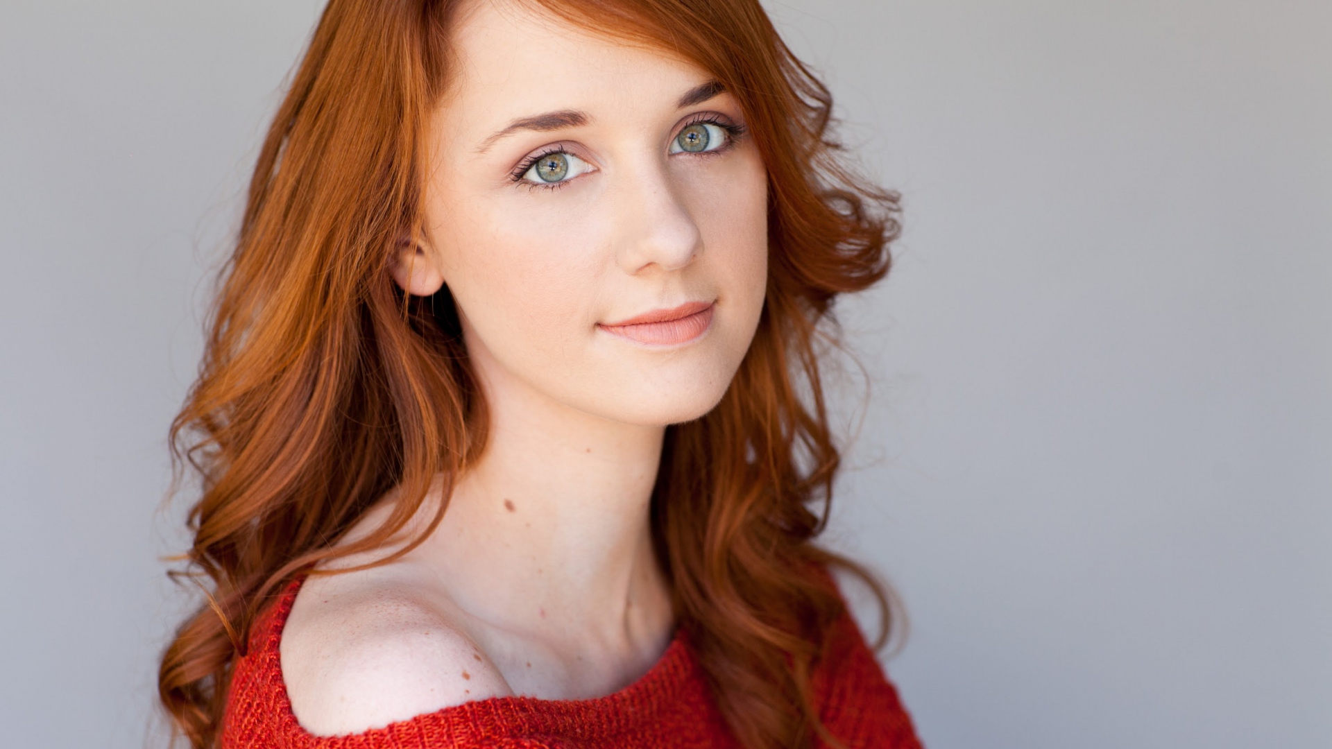 Who is Laura Spencer Dating? Her Age, Height, Family, Career