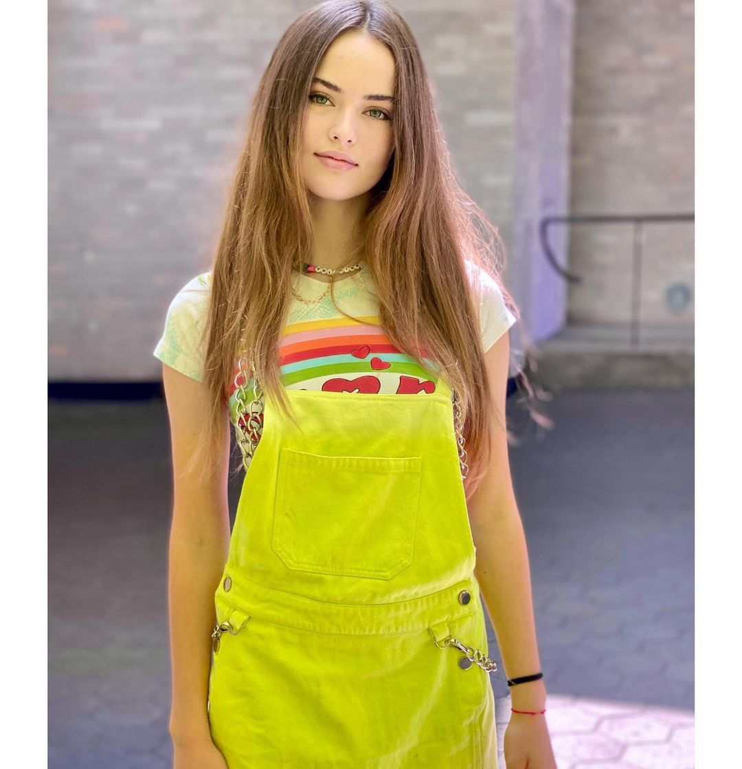 Kristina Pimenova (Model) Wiki, Biography, Age, Boyfriend, Family, Facts and More