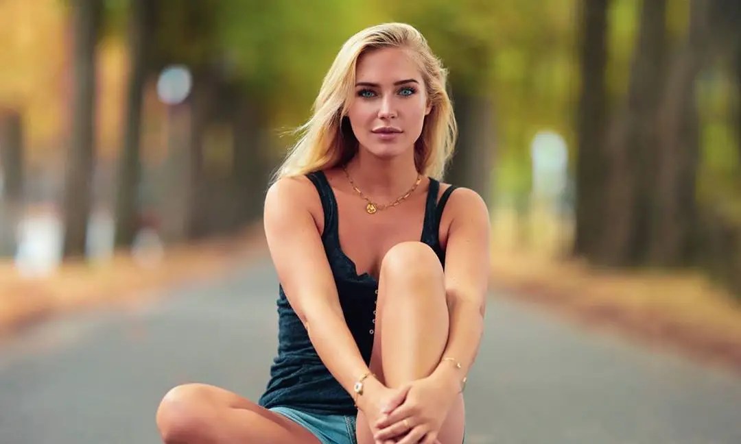Eva Mikulski (Model) Wiki, Biography, Age, Boyfriend, Family, Facts and More