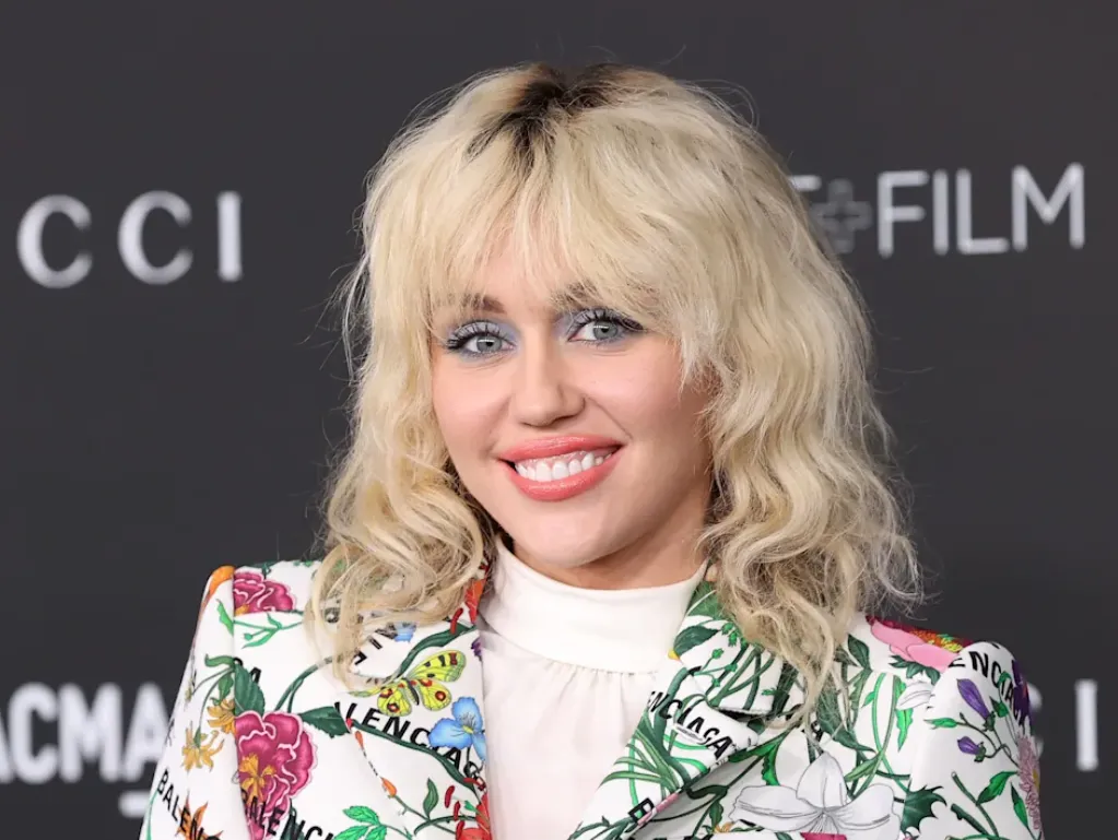 Avery Cyrus Age, Biography, Career, and Life Facts Everything You Need to Know in 2025