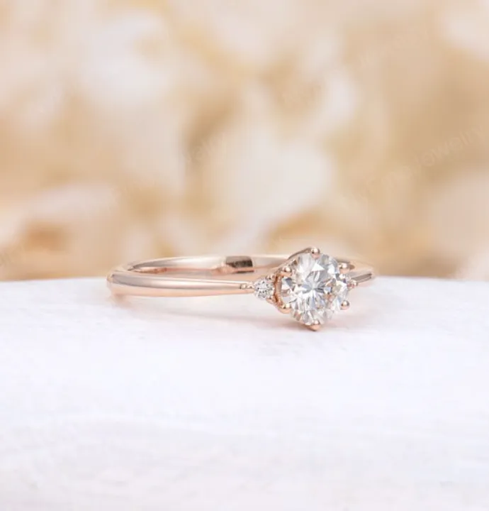 Is Buying an Engagement Ring Online Safe in 2026