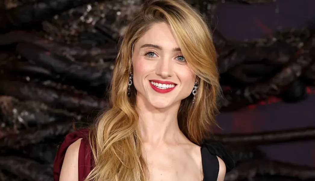 Natalia Dyer Height, Age, Net Worth, Relationship, Career & More