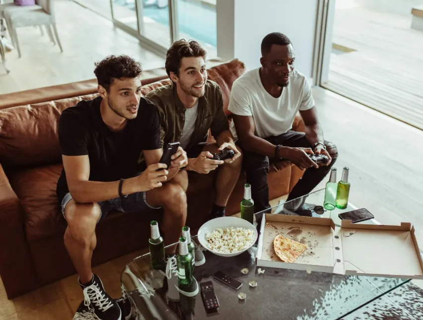 What to Expect When You Book Private Entertainment for a Bachelor Party