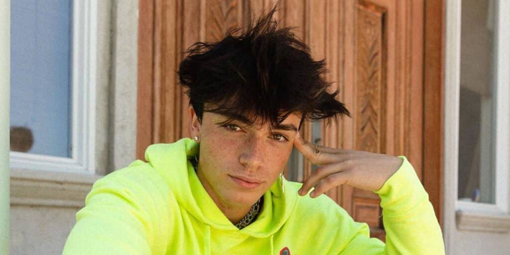How old is TikTok star? Age, Height, Net Worth