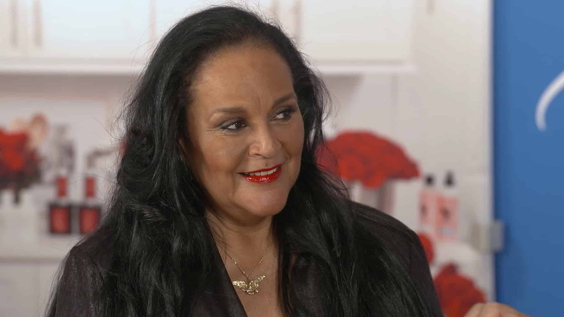 What is Jayne Kennedy doing now? What happened to her? Bio