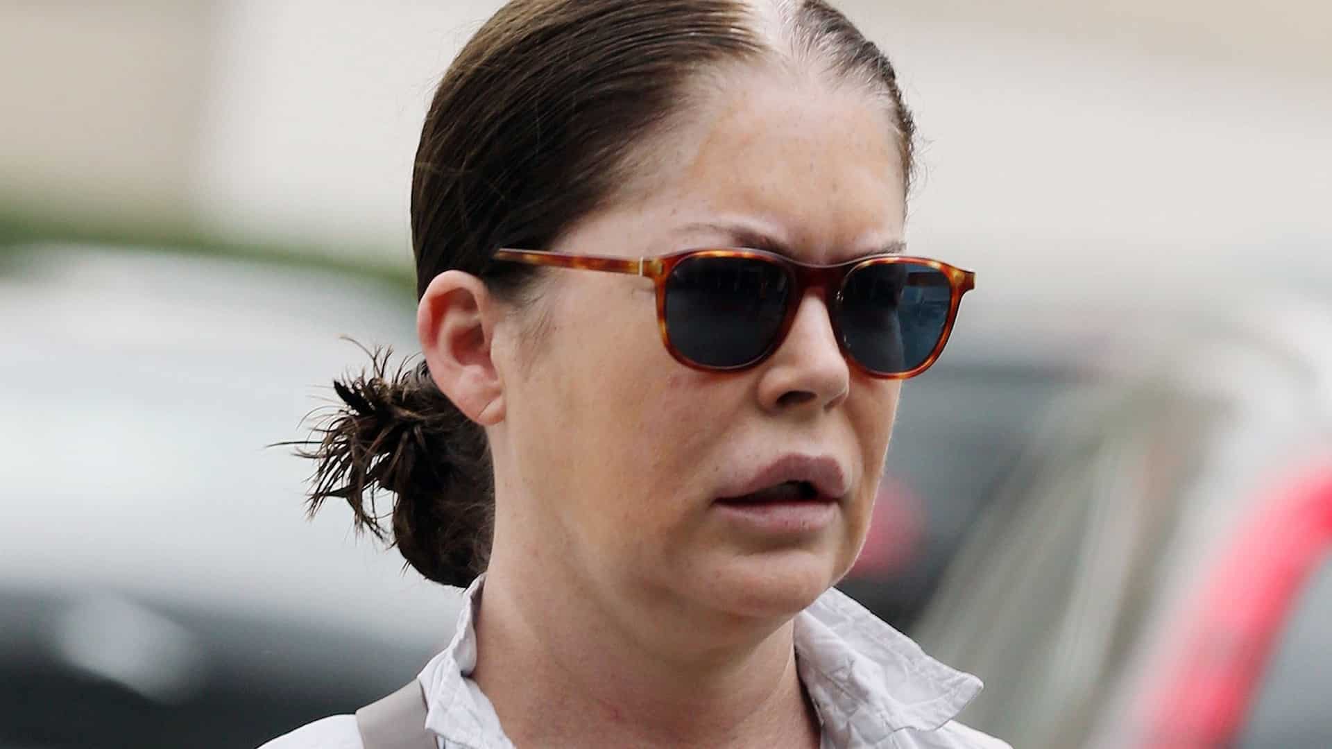 What happened to Lara Flynn Boyle (Twin Peaks)? Plastic Surgery