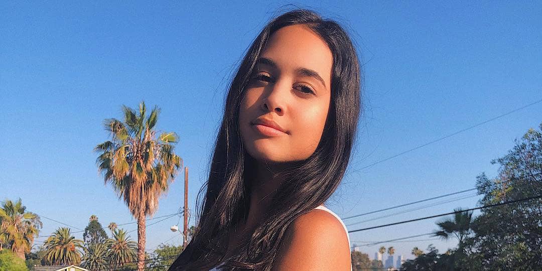 Naked Truth About Emily Tosta: Age, Height, Boyfriend, Wiki