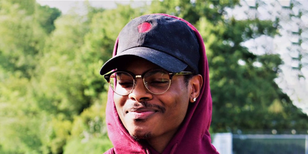 Real Name, Age, Girlfriend, Net Worth