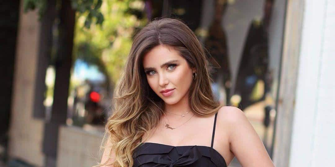 Who is actress Ryan Whitney? Boyfriend, Measurements, Salary