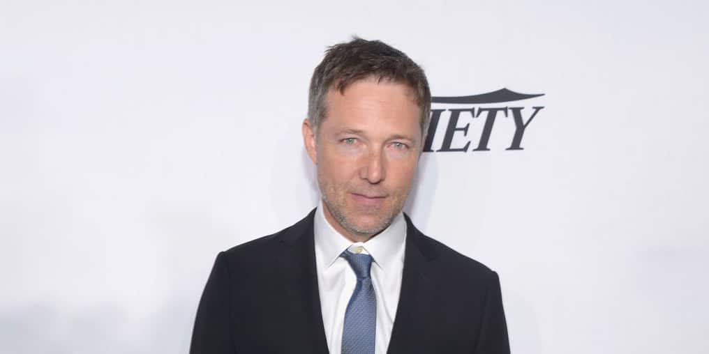 George Newbern's Net Worth, Wife, Family, Scandal, Height