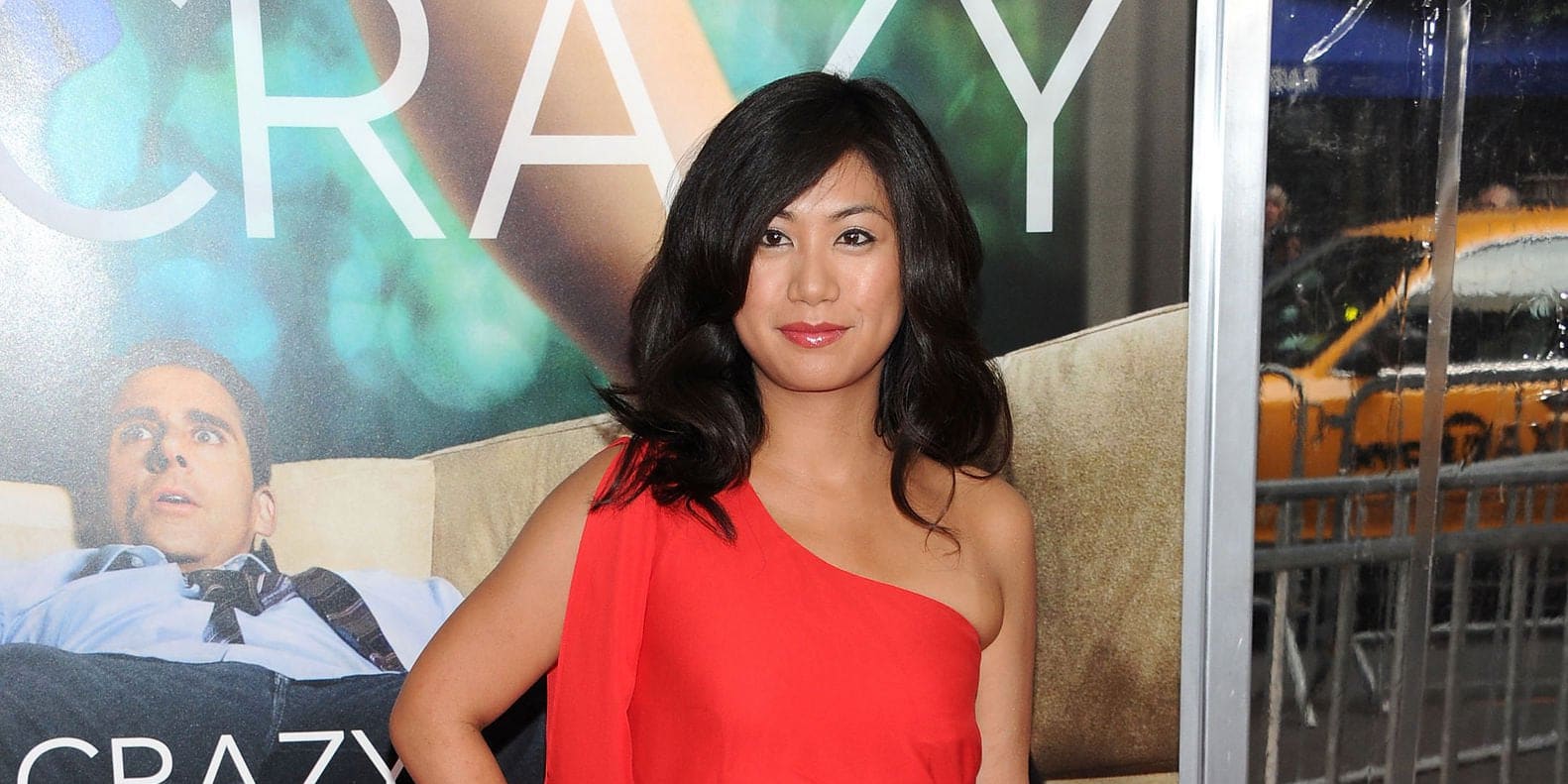 Liza Lapira's Measurements, Plastic Surgery, Boyfriend, Wiki