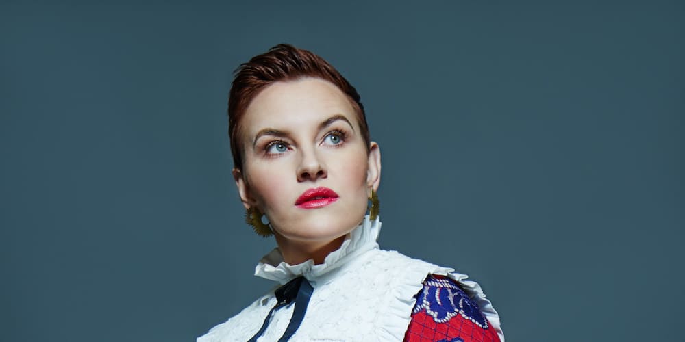 Age, Husband, Net Worth, Biography