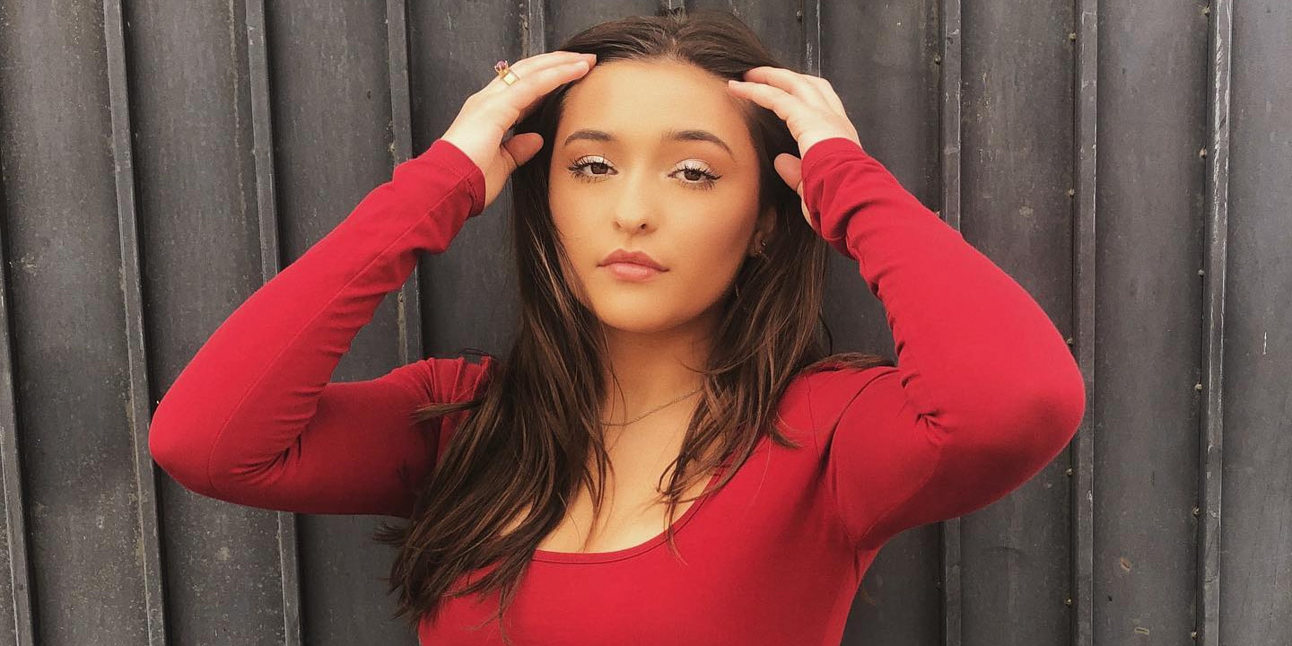 Age, Height, Boyfriend, Parents, Net Worth