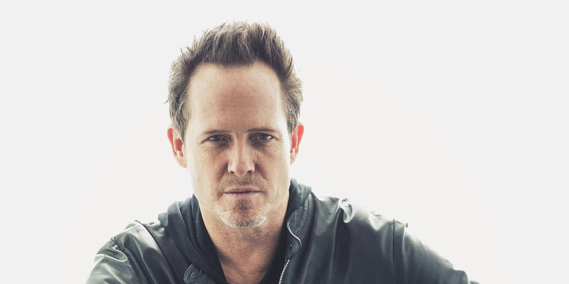 Dean Winters' Net Worth, Partner, Wife, Height, Age