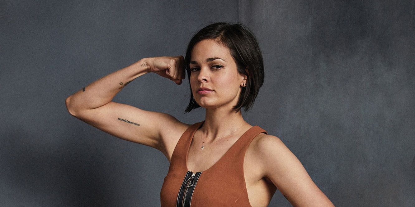 Is Lina Esco from SWAT, married? Spouse, net worth, biography