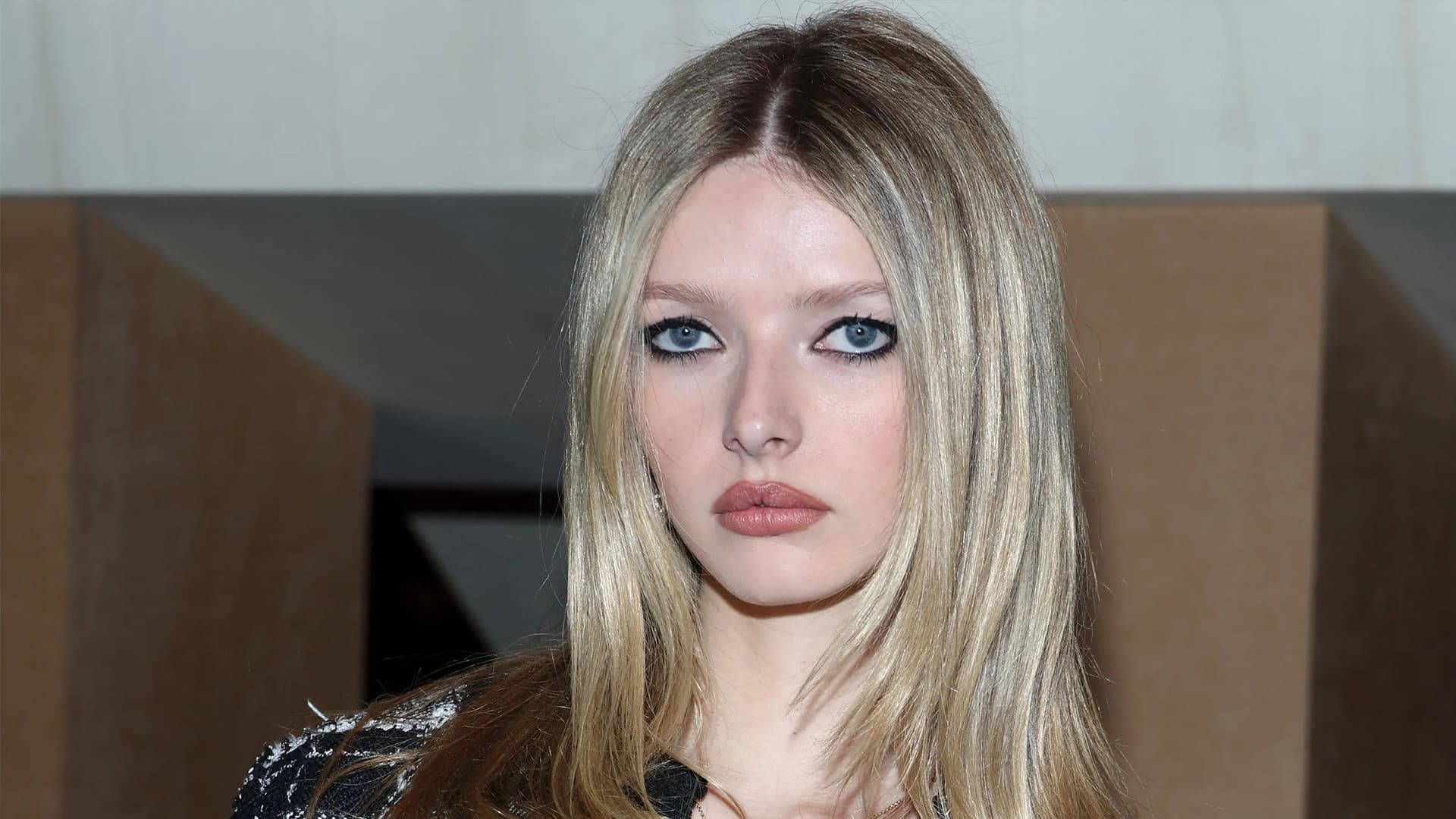 About Gwyneth Paltrow's daughter: 18yo Apple Martin's Biography