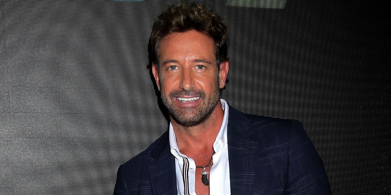 Age, Height, Wife, Net Worth, Family, Children