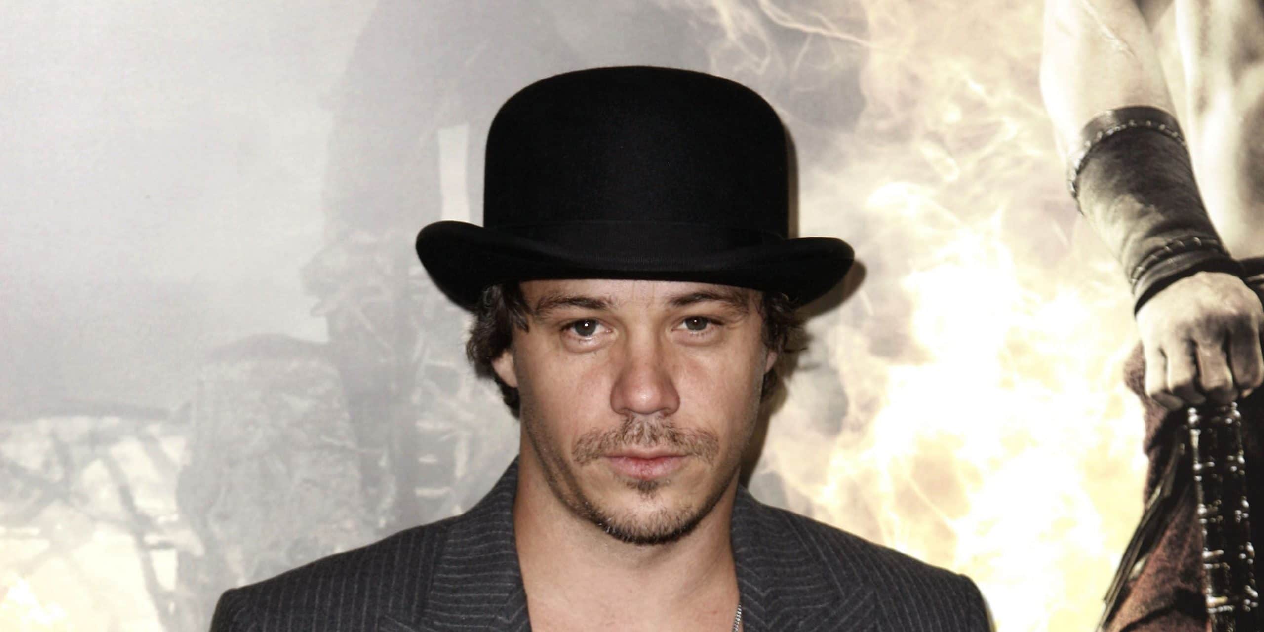 Who is Michael Raymond-James? Is he married? Net Worth, Wiki