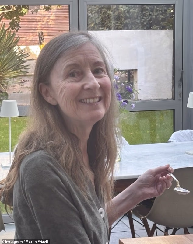 Fiona Phillips' husband Martin Frizell shared a rare snap of the presenter on Wednesday, amid her battle with Alzheimer's